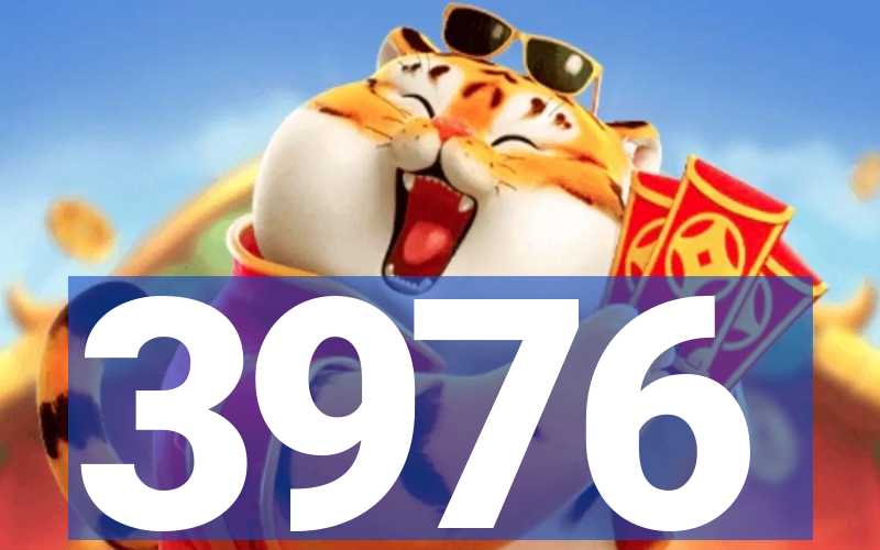 3976